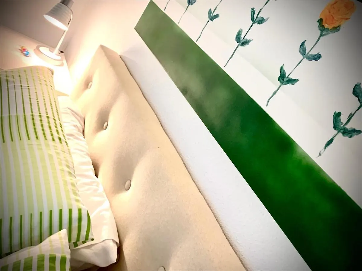 -- La Maisonette -- Casa Vacanze -- Nel Centro Storico A 30 Mt Dal Parco Aymerich, Museo Menhir, Casa Di Sant'Ignazio - Holiday Home With Kitchen Làconi Italia